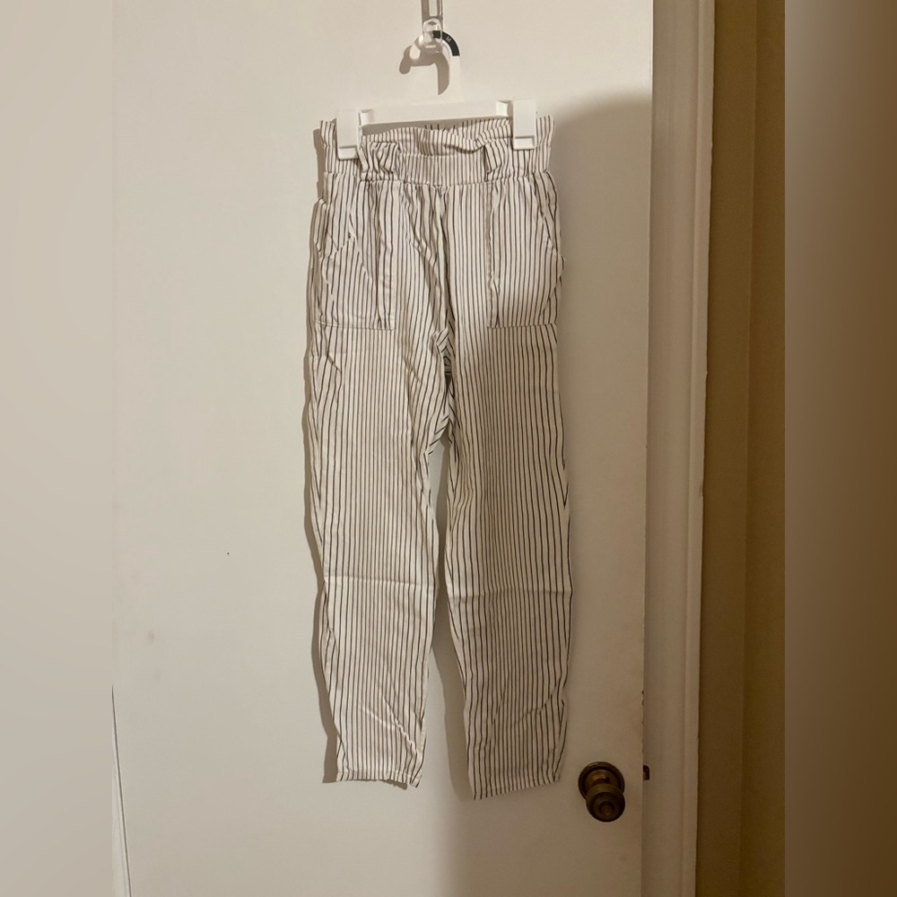 Shein black and white striped pants